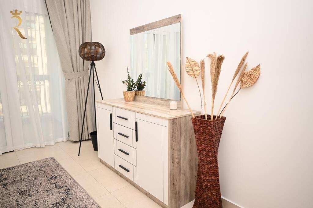 Yas Natura Bliss 1Br Apartment Abu Dhabi Exteriör bild